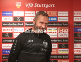 VFB Stuttgart PK Trainer Tim Walter