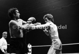 02.12.83 Boxen Rene Weller