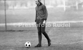 04.03.75 VfB Stuttgart Training