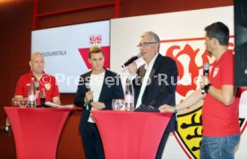 15.10.24 VfB Stuttgart Dunkelroter Tisch