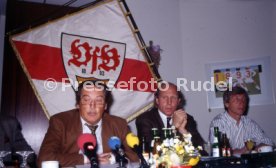 16.01.90 VfB Stuttgart PK Vorstellung Manager Hoene&szlig;