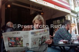 01.08.94 Tottenham Hotspurs J&uuml;rgen Klinsmann