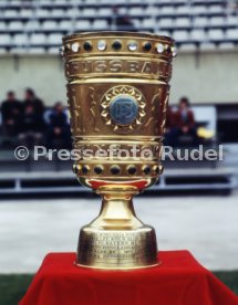 02.05.81 DFB-Pokal Finale Eintracht Frankfurt - 1. FC Kaiserslautern