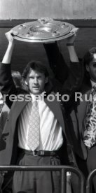 17.05.1992 VfB Stuttgart Meisterschaft Empfang im Stadion
