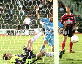 TSV 1860 M&uuml;nchen-VfB Stuttgart 1:1 v.l. Franz Wohlfahrt, Daniel Borimirov, Fredi Bobic Foto Rudel