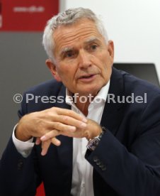 VfB Stuttgart PK zur Austellung 125 Jahre VfB Stuttgart Mercedes-Benz Museum
