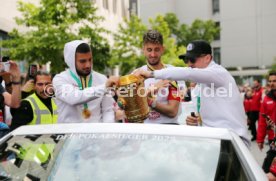 25.05.25 VfB Stuttgart Feier und Autokorso DFB-Pokal Sieg Stuttgart Schlossplatz