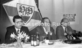 16.01.90 VfB Stuttgart PK Vorstellung Manager Hoene&szlig;