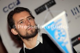 Stuttgarter Kickers Pressekonferenz Vorstellung Neuer Trainer
