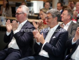 26.07.23 VfB Stuttgart PK Stiftung Brustring der Herzen