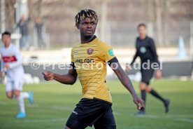 VfB Stuttgart - SG Dynamo Dresden