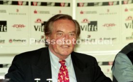 13.02.97 VfB Stuttgart PK MV L&ouml;w