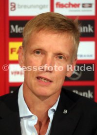VfB Stuttgart R&uuml;cktritt Trainer Jos Luhukay