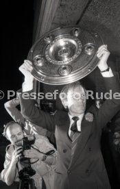 26.05.1984 VfB Stuttgart Meisterschaft 1984 Empfang Rathaus