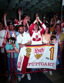 16.05.1992 VfB Stuttgart Meisterschaft Empfang Flughafen