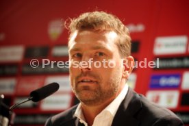 VfB Stuttgart PK Vorstellung Trainer Weinzierl