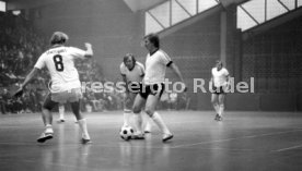 23.02.83 Fussball Prominentenspiel