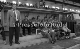 05.10.88 FC Tatabanya - VfB Stuttgart