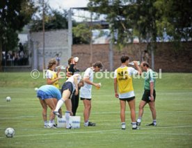 05.06.86 DFB Training Galindo
