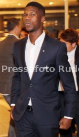 VfB Stuttgart Autogrammstunde Breuninger