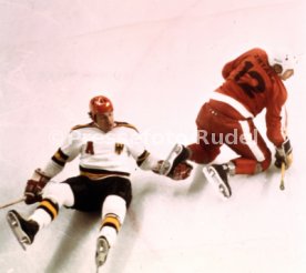 Olympia 1976 Eishockey Polen - BR Deutschland