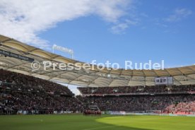 VfB Stuttgart - SSV Jahn Regensburg