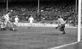 03.01.76 VfB Stuttgart - FC Bayern M&uuml;nchen