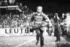 17.03.82 Xamax Neuchatel - Hamburger SV