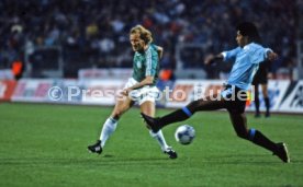 25.04.1990 Deutschland - Uruguay