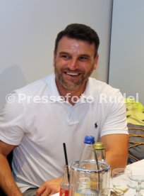 VfB Stuttgart 125 Jahre Tag des Brustrings
