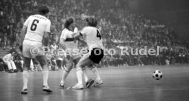 23.02.83 Fussball Prominentenspiel