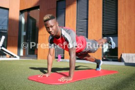 VfB Stuttgart Reha-Welt Carlos Mane