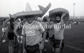 16.10.85 Vorstellung WM M&uuml;nzen 1986 und Prominentenspiel