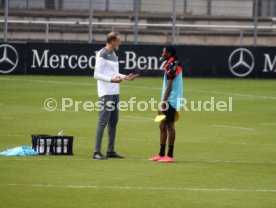 28.04.2021 VfB Stuttgart Training