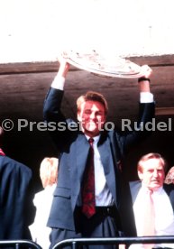 17.05.1992 VfB Stuttgart Meisterschaft Empfang im Stadion