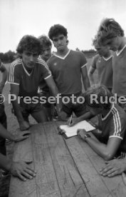 04.07.85 VfB Stuttgart Amateure Training