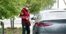 12.05.21 VfB Stuttgart Ankunft Spieler Quarant&auml;ne Trainingslager Wald-Hotel Stuttgart