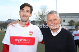VFB Stuttgart PFIFF Aktionstag beim VFL Stuttgart