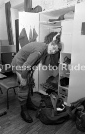 02.04.82 VfB Stuttgart Peter Reichert Bundeswehr