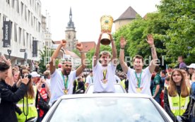 25.05.25 VfB Stuttgart Feier und Autokorso DFB-Pokal Sieg Stuttgart Schlossplatz