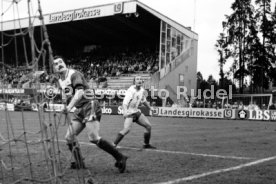 19.03.83 Stuttgarter Kickers - TuS Schlo&szlig; Neuhaus