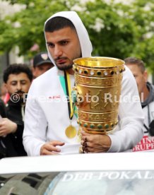 25.05.25 VfB Stuttgart Feier und Autokorso DFB-Pokal Sieg Stuttgart Schlossplatz