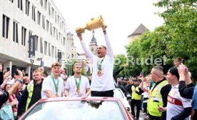 25.05.25 VfB Stuttgart Feier und Autokorso DFB-Pokal Sieg Stuttgart Schlossplatz