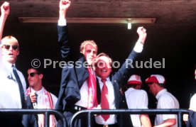 17.05.1992 VfB Stuttgart Meisterschaft Empfang im Stadion