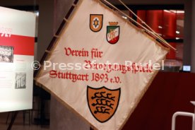27.08.25 VfB Stuttgart Dunkelroter Tisch Spezial