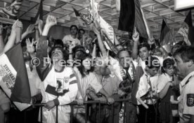 16.05.1992 VfB Stuttgart Meisterschaft Empfang Flughafen