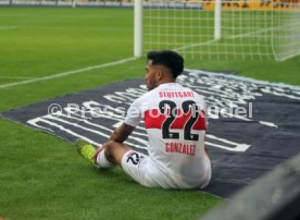 VfB Stuttgart - SG Dynamo Dresden