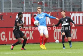 Fu&szlig;ball  2.Bundesliga Holstein Kiel vs. VfB Stuttgart