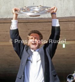 17.05.1992 VfB Stuttgart Meisterschaft Empfang im Stadion