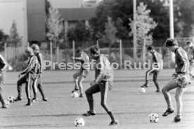 13.10.83 VfB Stuttgart Training